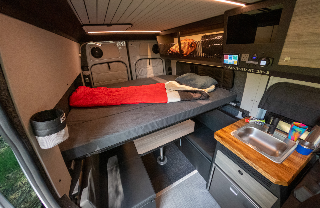 Interior Living Salon & Bed
